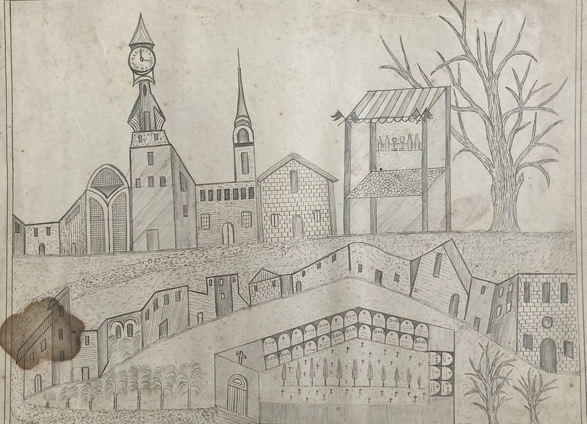 Agustina 01 Dessin au crayon d’Agustina Casals, artiste catalane du début du XXᵉ siècle : paysage structuré avec maisons simples, collines, arbres isolés et composition mêlant perspective frontale, coupe et vue aérienne, style art brut.