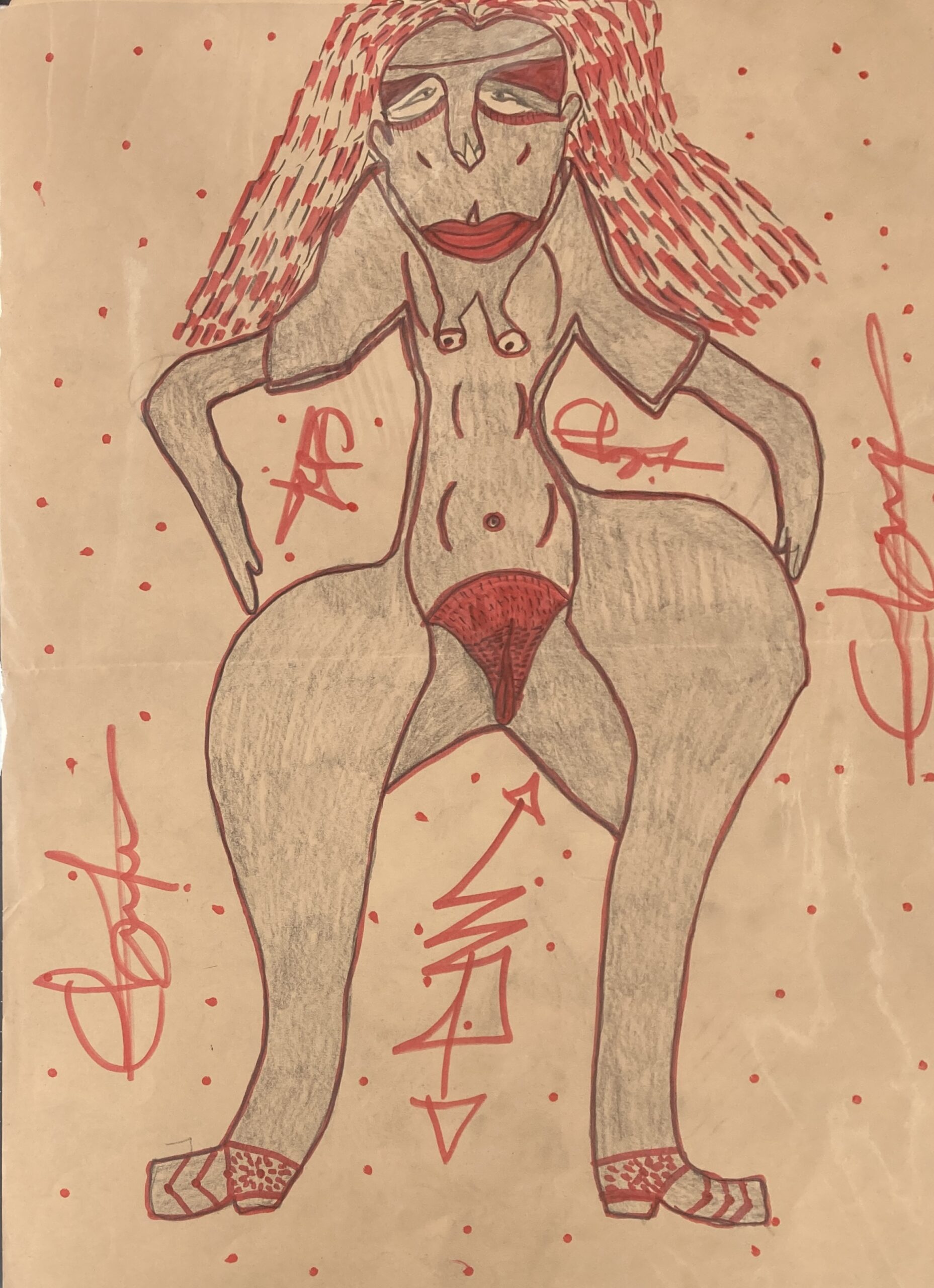 Ébou Ibrahim Kanteh — Œuvres d’art brut sur Supports Trouvés 2 Dessin d’art brut réalisé sur support trouvé, présentant une figure frontale remplie de motifs répétitifs (étoiles, hachures, éclats) et une flèche-tag marquant le passage de la main. Style brut, symbolique et direct Contemporary outsider art